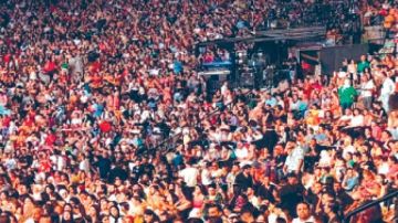 الوزارة تنفق والجمعيات تسير ...المهرجانات الصيفية... من يحكمها؟!