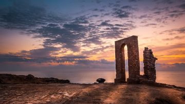 طقس الليلة.. قليل السحب والحرارة بين 12 و22 درجة