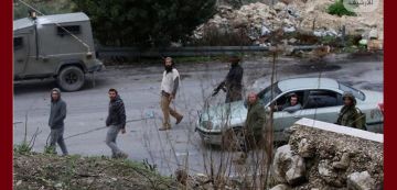 جالود: مستوطنون إسرائيليون يطردون فلسطينيين من بيوتهم بعد احراقها