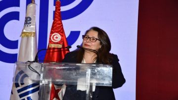 وزيرة الصناعة تؤكد على ضرورة النهوض بأنشطة البحث والاستكشاف في قطاع المحروقات