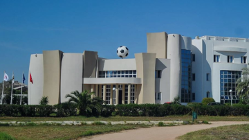 مقابلات كَامل أيام الأسبوع   .. .إلى متى تَعبث الجامعة والرابطة برزنامة البطولة الوطنية؟