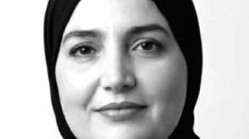 حين يصبح التصفيق وهما.. حين يصبح التصفيق وهما..