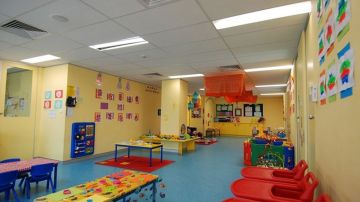 وزارة المرأة والطفولة تحذر من الانعكاسات السلبية لقسم التمهيدي على الأطفال