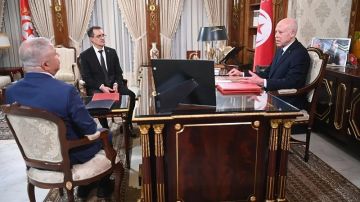 رئيس الجمهورية يسدي تعليماته بمزيد الإحاطة بصغار الفلاحين