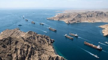 الحرس الثوري.. تصريحات ترامب لا قيمة لها ونحذر السفن من الاقتراب من هرمز