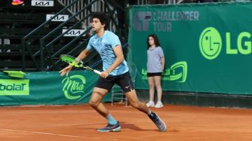 عزيز دوقاز يفشل في تكرار إنجاز الموسم الماضي في أبيدجان