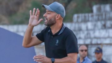 أمين كمون يخوض تجربة تدريبية جديدة