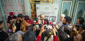 الدورة 40 لمعرض تونس للكتاب بمشاركة 37 دولة و أندونيسيا ضيف شرف (صور)