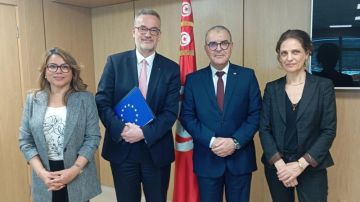 وزير الإقتصاد يشرف على جلسة عمل لمتابعة محفظة مشاريع التعاون مع البنك الأوروبي للإستثمار