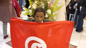 البطلة جنى بالخير، سفيرة المعرفة، تفوز بالكأس في البطولة الدولية للحساب الذهني بتركيا