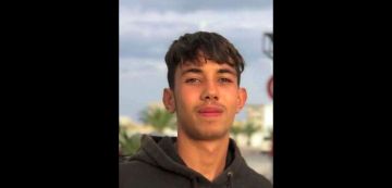بنزرت تأبين التلميذ مرتضى البحري الذي وافته المنية في حادث مرور (فيديو) بنزرت تأبين التلميذ مرتضى البحري الذي وافته المنية في حادث مرور (فيديو)