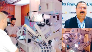 لأول مرة في المؤتمرات العلمية ببلادنا ..روبوت جراحي يقتحم المجال الطبي بصفاقس
