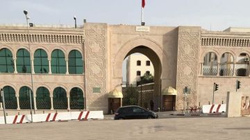 وزارة الدفاع توضح بخصوص عدد من مراكز التكوين المهني العسكري وزارة الدفاع توضح بخصوص عدد من مراكز التكوين المهني العسكري