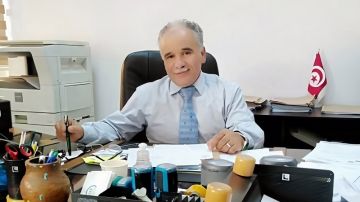 انتخاب حافظ الفقي عميدا جديدا لكلية العلوم بصفاقس