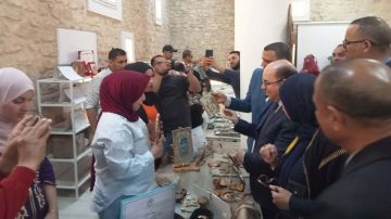 سيدي بوزيد: زير السياحة يطلع على المخزون الثقافي والتراثي للجهة سيدي بوزيد: زير السياحة يطلع على المخزون الثقافي والتراثي للجهة