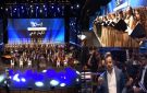 انطلاق حفل توزيع جوائز الدورة 30 للكومار الذهبي (فيديو)