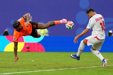الأهداف العكسية تلاحق تونس.. وهولندا تحسم الصدارة بثلاثية لتلاقي المغرب
