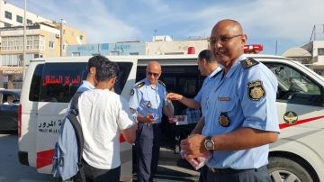 بالماء والعصير... مبادرة إنسانية من شرطة المرور بصفاقس تلقى استحسان المترشحين وأوليائهم