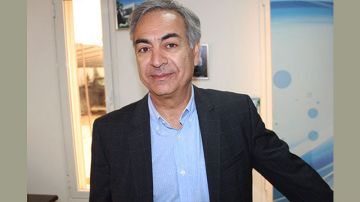 4 أشهر سجنا لرجل الأعمال سمير جياب 4 أشهر سجنا لرجل الأعمال سمير جياب
