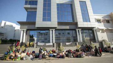 ورقة حمراء في وجه مفوضية شؤون اللاجئين السبت المقبل ورقة حمراء في وجه مفوضية شؤون اللاجئين السبت المقبل