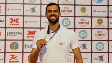 فراس القطوسي يستعيد بريقه ويتوج بفضية كازاخستان المفتوحة