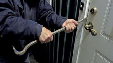 أريانة: الإطاحة بمنحرفين تورطا في سرقة منازل ودراجات نارية