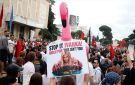  ثورة الفلامنغو تتسبب في تعليق مشروع كوشنر في ألبانيا