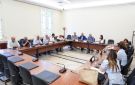 لجنة الحقوق والحريات بالبرلمان تدعو إلى مزيد التشاور بخصوص قانون الجمعيات
