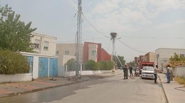 عجائب وغراب بجندوبة: هربوا من مخاطر احتراق عمود الكهرباء فاعترضهم الصابو عجائب وغراب بجندوبة: هربوا من مخاطر احتراق عمود الكهرباء فاعترضهم الصابو