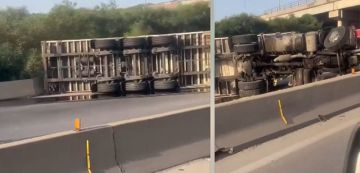 مرناق: قبل محطة الاستخلاص بالطريق السيارة 1، تسجيل حالة وفاة في حادث انقلاب شاحنة ثقيلة