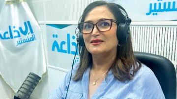 صيف المبدعين ... الشاعرة شافية حجيري ... عشت بين مدينتين سكنتا قلبي صيف المبدعين ... الشاعرة شافية حجيري ... عشت بين مدينتين سكنتا قلبي