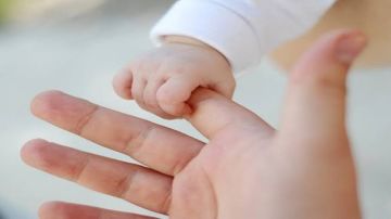 للتشجيع على الإنجاب..سنغافورة تخصص 55 ألف دولار لكل مولود جديد