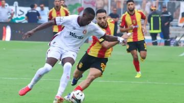 الترجي يفوز على النجم الساحلي بنتيجة 3 - 2 الترجي يفوز على النجم الساحلي بنتيجة 3 - 2