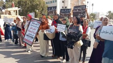 المرأة في سيدي بوزيد.. تكريم يتقاطع مع وجع البطالة المرأة في سيدي بوزيد.. تكريم يتقاطع مع وجع البطالة
