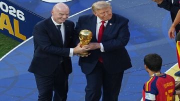 بعد معارضة واسعة.. "فيفا" تتراجع عن خطة بيع حصة من حقوق كأس العالم لمستثمرين