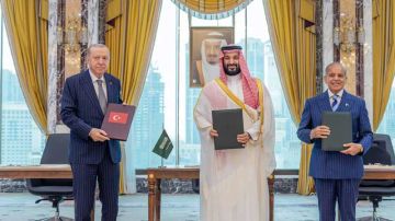 بين السعودية وباكستان وتركيا... اتفاق تاريخي للدفاع المشترك بين السعودية وباكستان وتركيا... اتفاق تاريخي للدفاع المشترك