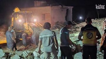 انفجار يهز ريف إدلب.. قتلى وجرحى بينهم أطفال انفجار يهز ريف إدلب.. قتلى وجرحى بينهم أطفال