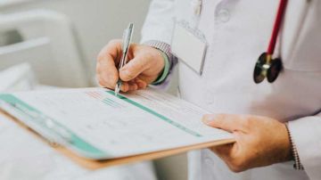 اختيار الاختصاصات الطبية: منظمة الأطباء الشبان تدعو إلى ضمان الجاهزية التقنية وتكافؤ الفرص لإنجاح العملية اختيار الاختصاصات الطبية: منظمة الأطباء الشبان تدعو إلى ضمان الجاهزية التقنية وتكافؤ الفرص لإنجاح العملية