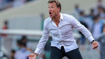 رونار يعود لتدريب منتخب الفيلة