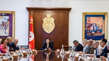 الزنزري تدعو الى الإسراع في استكمال إعداد مشروع الميزان الاقتصادي 2027 الزنزري تدعو الى الإسراع في استكمال إعداد مشروع الميزان الاقتصادي 2027