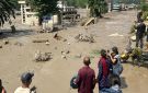 فقدان اكثر من 500 سائحا جراء سيول النيبال المدمرة