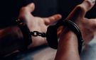 ظهر في فيديو يمتنع عن بيع قارورة مياه.. إيقاف تاجر الحمامات بتهمة الامتناع عن البيع