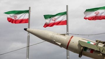 الجيش الايراني يقصف قواعد أمريكية في المنطقة بالصواريخ الجيش الايراني يقصف قواعد أمريكية في المنطقة بالصواريخ
