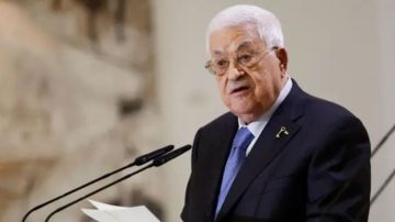 بعد رفض السلطات الامريكية دخوله اراضيها.. عباس يتحدث في الأمم المتحدة عبر الفيديو بعد رفض السلطات الامريكية دخوله اراضيها.. عباس يتحدث في الأمم المتحدة عبر الفيديو
