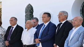 صفاقس تحيي الذكرى الـ73 لاغتيال الزعيم الوطني الهادي شاكر صفاقس تحيي الذكرى الـ73 لاغتيال الزعيم الوطني الهادي شاكر