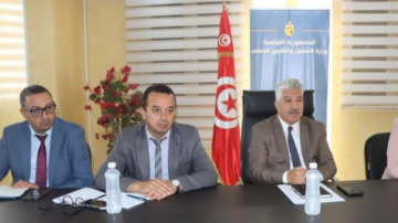 وزارة التشغيل وجامعة النسيج تتفقان على خطة مشتركة لدعم التشغيل وزارة التشغيل وجامعة النسيج تتفقان على خطة مشتركة لدعم التشغيل