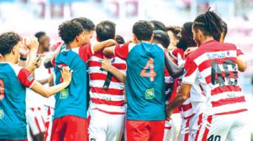 أخبار النادي الافريقي ... انشغال بصراع المجموعات ولقاء احتفالي ضد أنجيه الفرنسي أخبار النادي الافريقي ... انشغال بصراع المجموعات ولقاء احتفالي ضد أنجيه الفرنسي