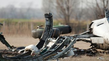 ماليزيا: وفاة 5 أشخاص بتحطم مروحية ماليزيا: وفاة 5 أشخاص بتحطم مروحية