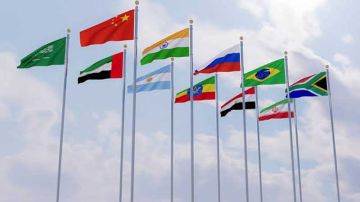 18 سنة على نشأته ... الـ بريكس من عملاق اقتصادي إلى عملاق سياسي 18 سنة على نشأته ... الـ بريكس من عملاق اقتصادي إلى عملاق سياسي