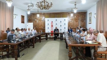 وزير التجهيز يتابع تقدم مشاريع الجسور والطرقات واستهلاك اعتمادات 2026 وزير التجهيز يتابع تقدم مشاريع الجسور والطرقات واستهلاك اعتمادات 2026